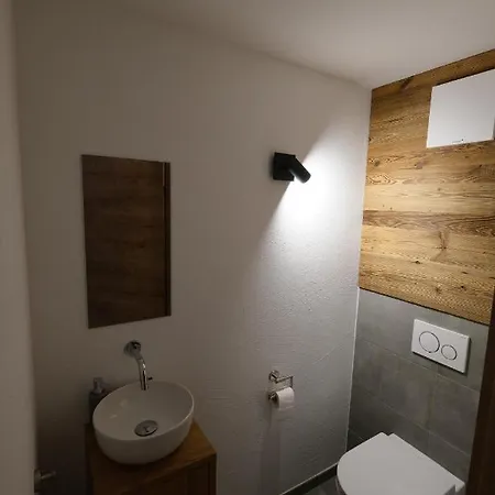 Burglodge Fischerkeusche Mauterndorf (Salzburg)