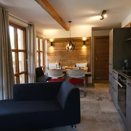 Burglodge Fischerkeusche Appartement Mauterndorf (Salzburg)