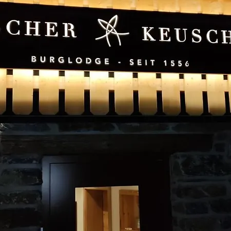Burglodge Fischerkeusche * Mauterndorf (Salzburg)